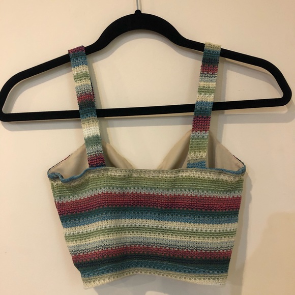 SOLD | Kaityln Boutique • Multicolor Crop Top • Medium - Picture 3 of 6